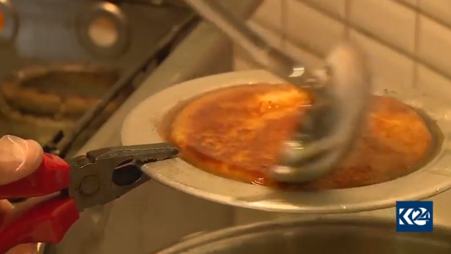 Çêkirina şirînahîya kunafeyê û Remezan li Dîyarbekirê 